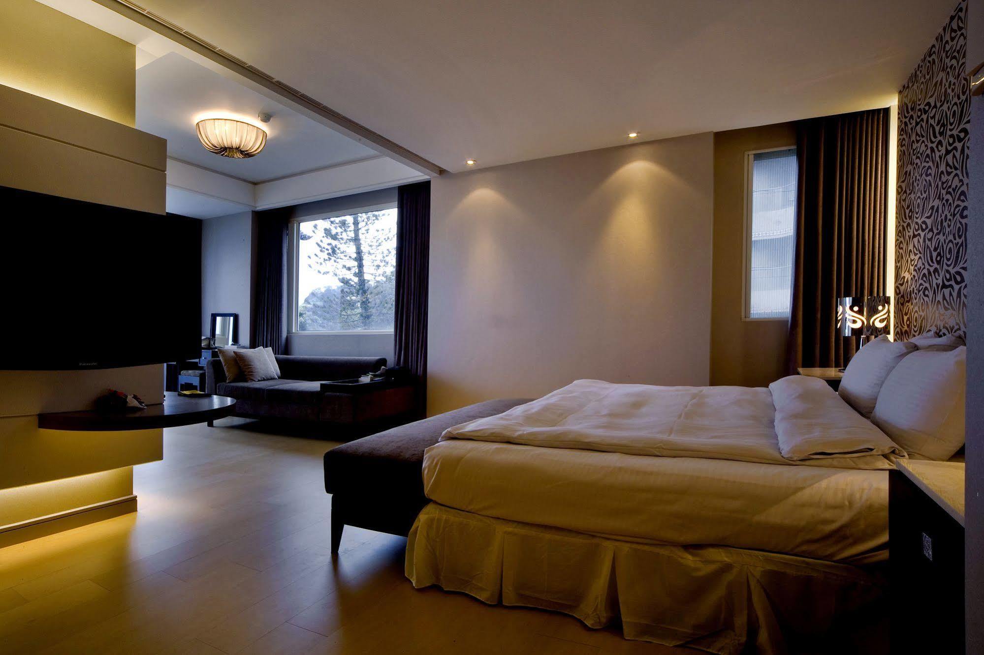 Spa Home Sun Moon Lake Luxury Lakeside Hotel Yuchi Εξωτερικό φωτογραφία