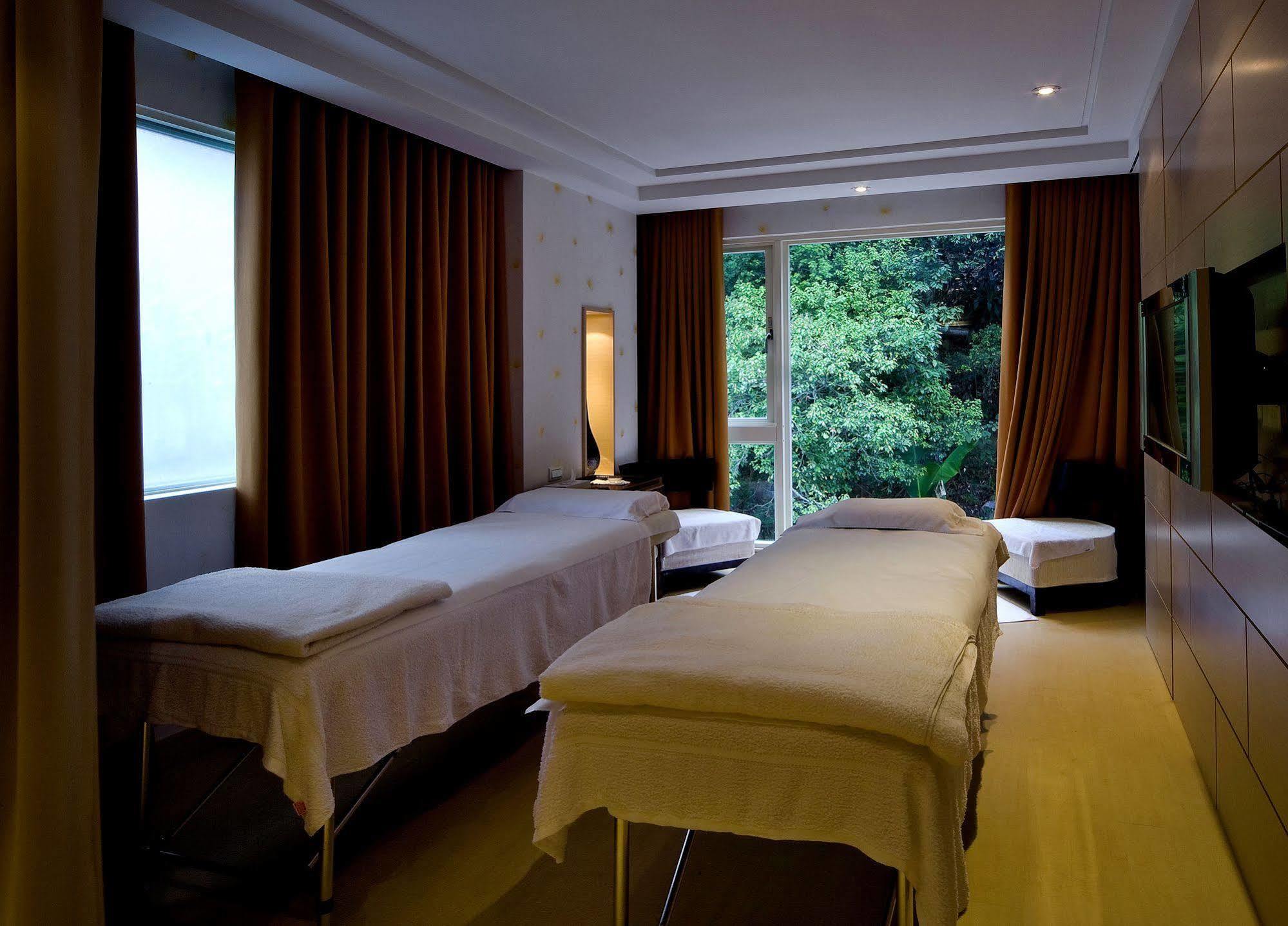 Spa Home Sun Moon Lake Luxury Lakeside Hotel Yuchi Εξωτερικό φωτογραφία