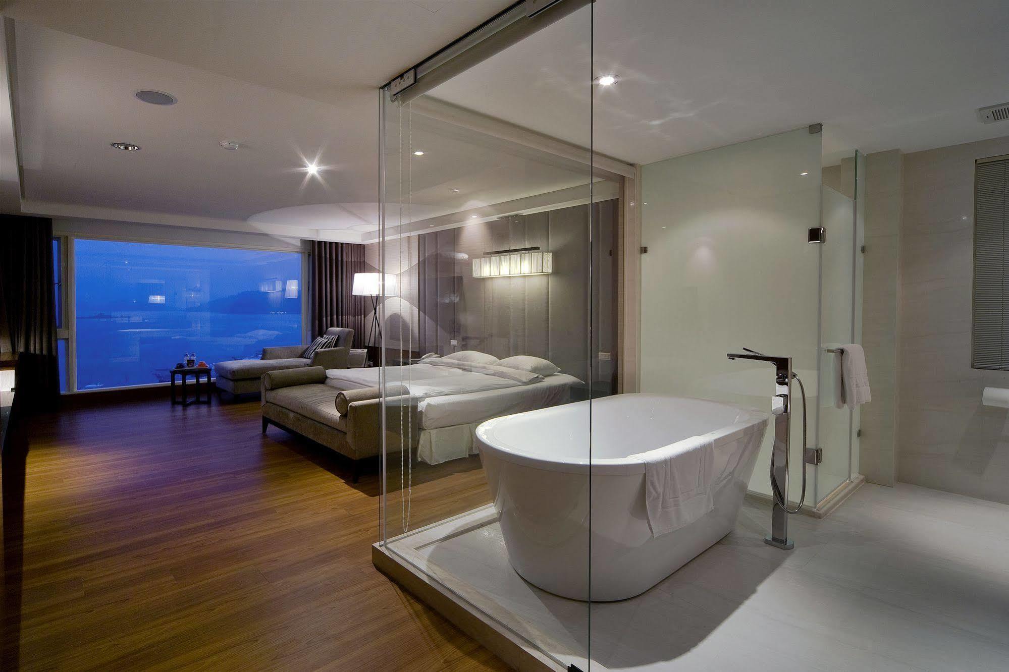 Spa Home Sun Moon Lake Luxury Lakeside Hotel Yuchi Εξωτερικό φωτογραφία