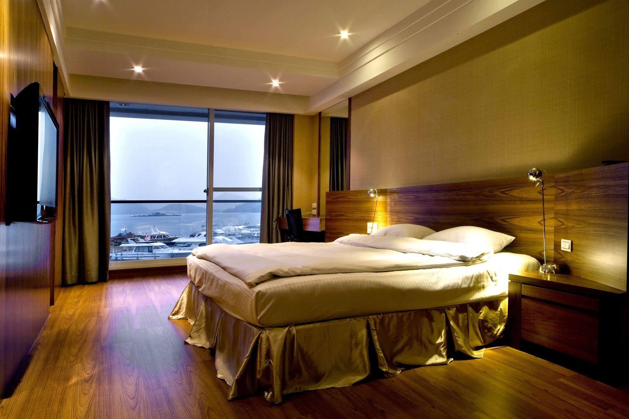 Spa Home Sun Moon Lake Luxury Lakeside Hotel Yuchi Εξωτερικό φωτογραφία